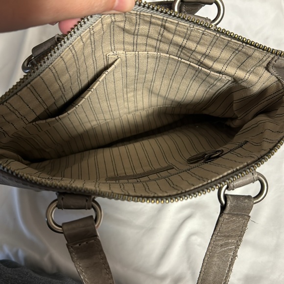 Frye crossbody purse - Picture 3 of 6